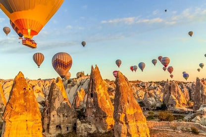 Discover Cappadocia: Full-Day Tour with Round-Trip from Istanbul