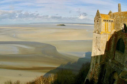 8-Day Enchanting Paris and Mont Saint-Michel Tour with Exclusive Small Group Access to 8 Top Attractions