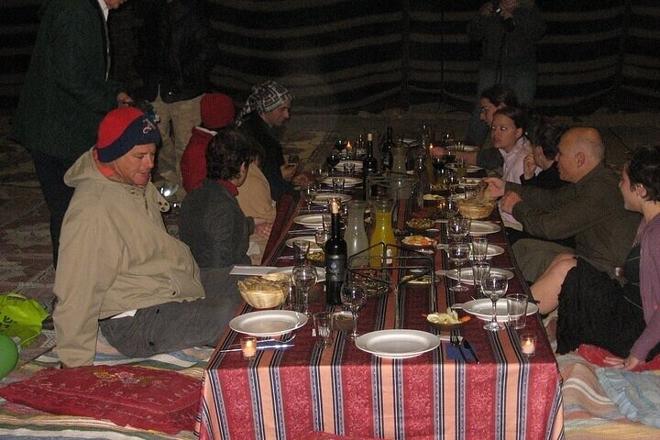 Desert Safari and Traditional Bedouin Barbecue Experience from Hurghada by 4x4