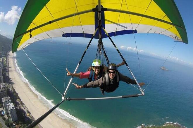 Rio de Janeiro Hang Gliding Adventure with Complimentary Hotel Transfers