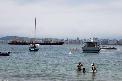 Full-Day Private Boat Tour in Santos with Barbecue and Drinks