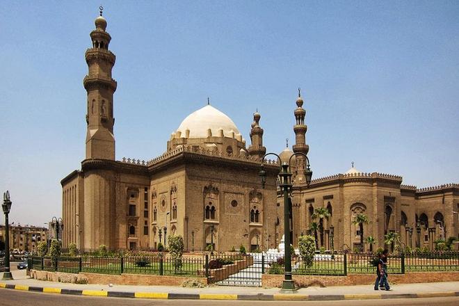 Cairo Coptic and Islamic Heritage Tour: Explore Historic Sites on Your Stopover