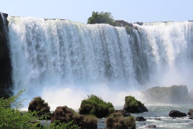 Private 4-Day Guided Iguazu Falls Adventure Tour