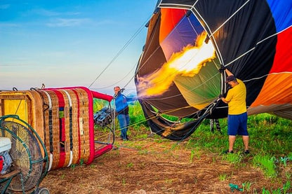 Boituva Full-Day Hot Air Balloon Adventure: Includes Transportation and Accommodation