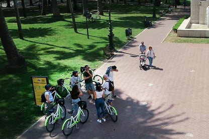 Discover Buenos Aires: Comprehensive One-Day Bike Tour with All-Inclusive Experience