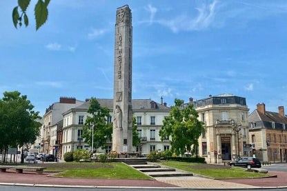 Champagne Day Trip from Paris: Exclusive Boizel and Pommery Cellar Tastings with Guided Tours