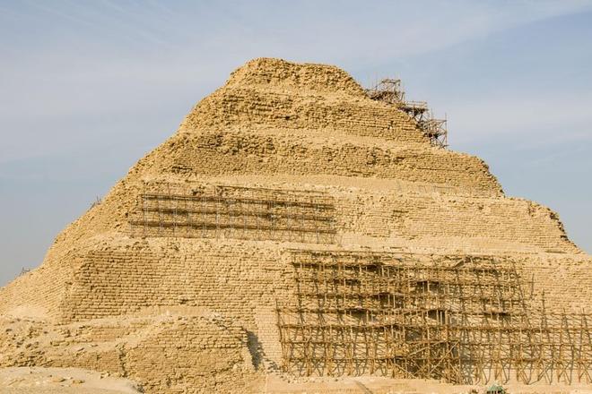 Cairo to Giza Pyramids, Sphinx, Sakkara, and Memphis Full-Day Tour