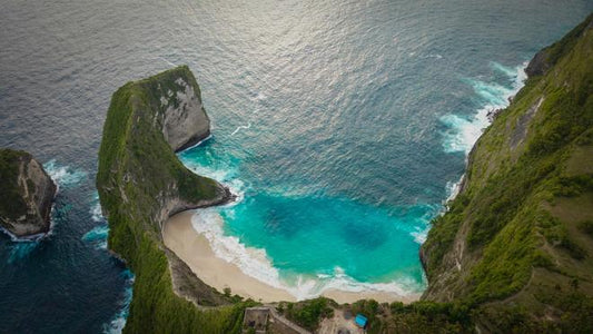 Nusa Penida Full-Day Excursion: Exclusive Kelingking & Western Beaches Adventure from Bali