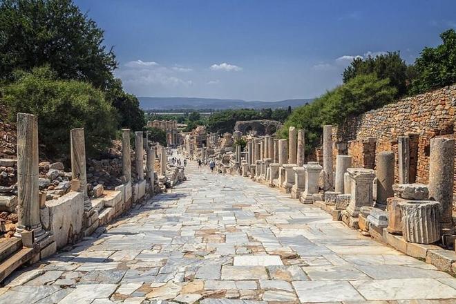 Private Ephesus Exploration and Shopping Experience from Kusadasi Port for Cruise Guests