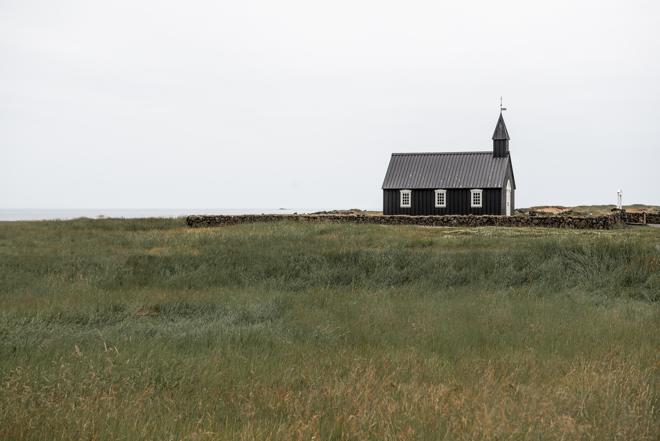 Discover the Snæfellsnes Peninsula: A Scenic Tour from Grundarfjordur Port