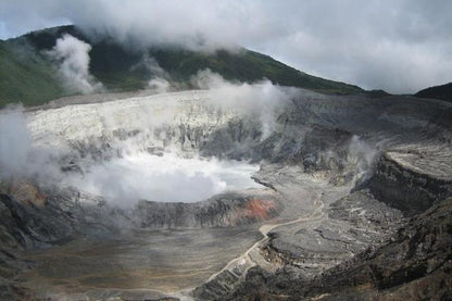 Private Half-Day Tour to Poas Volcano National Park