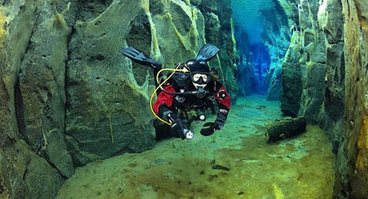 Exclusive Silfra Diving Experience: A Full-Day Private Tour