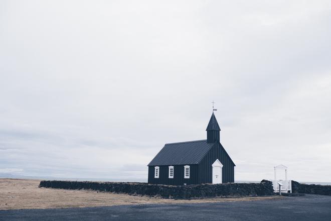 Discover the Snæfellsnes Peninsula: A Scenic Tour from Grundarfjordur Port