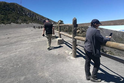 Irazú Volcano National Park: Exclusive Half-Day Private Tour from San José