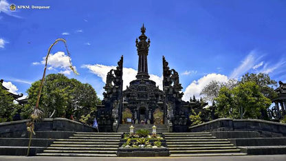 Explore Bali's Past: Guided Museum and Bajra Sandhi Monument Tour in Denpasar