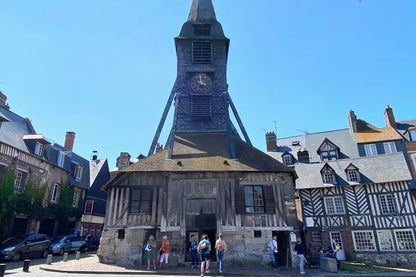 Discover Normandy: Small-Group Day Trip to Rouen, Deauville, and Honfleur from Paris