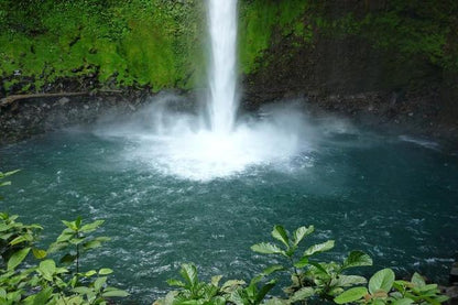 San Jose Exclusive: Private Fortuna Waterfall and Baldi Hot Springs Experience