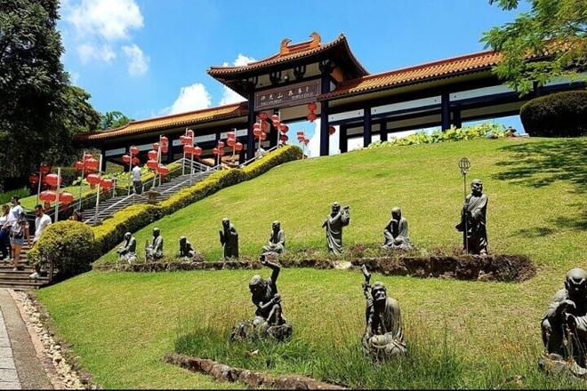 Buddhist Temple Visit and Embu das Artes Exploration - 6-Hour Tour Featuring Art Galleries & Artisan Shops