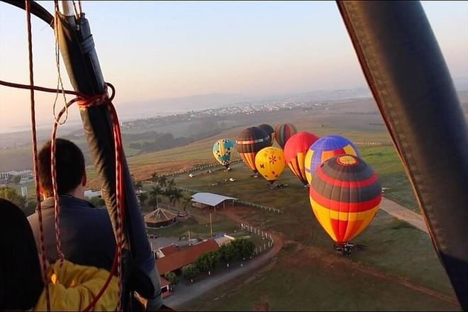 Boituva Full-Day Hot Air Balloon Adventure: Includes Transportation and Accommodation