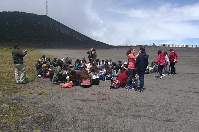 Irazú Volcano National Park: Exclusive Half-Day Private Tour from San José