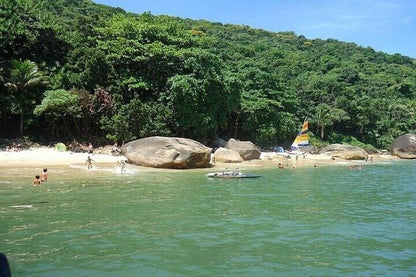 Full-Day Private Boat Tour in Santos with Barbecue and Drinks