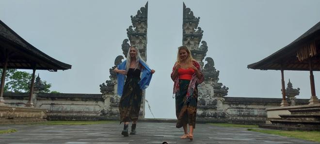 Heaven's Gate at Lempuyang and Cultural City Exploration