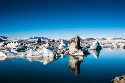 Explore the Majestic Jökulsárlón Glacier Lagoon and South Iceland's Wonders