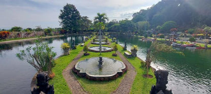 Heaven's Gate at Lempuyang and Cultural City Exploration