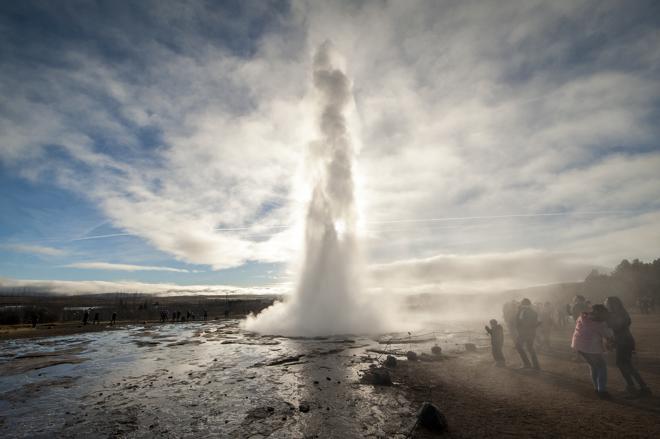 Exclusive Small-Group Golden Circle Tour with Blue Lagoon Shuttle Service