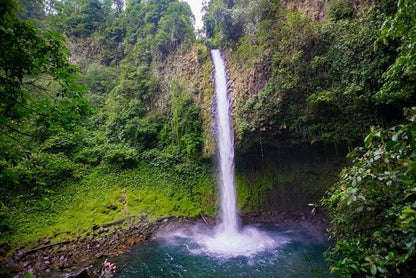 San Jose Exclusive: Private Fortuna Waterfall and Baldi Hot Springs Experience