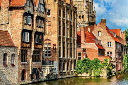 Private 2-Day Tour from Paris to Bruges, Antwerp & Brussels by Minivan