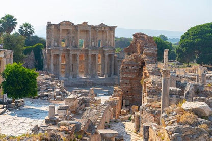 Ephesus Highlights Tour from Kusadasi: Explore Magnificent Ancient Ruins