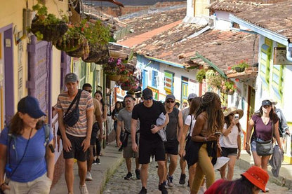 Guatape Day Tour: Scenic Boat Cruise With Lunch