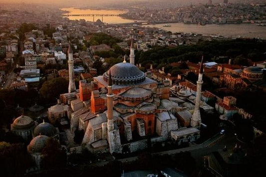 Private Istanbul Exploration for Cruise Guests from Galata Port