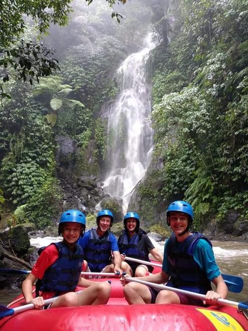 Private Half-Day White Water Rafting Tour for Small Groups