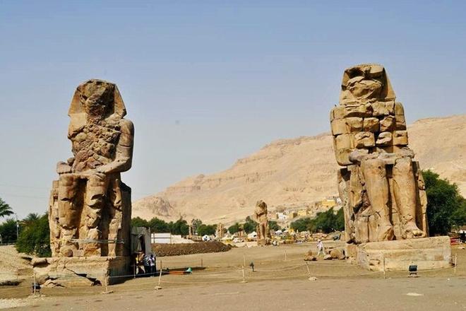 Luxor to Cairo: Essential Ancient Monuments Tour