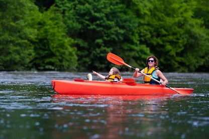 San Jose Exclusive: Private Lake Arenal Kayaking and Relaxing Baldi Hot Springs Adventure