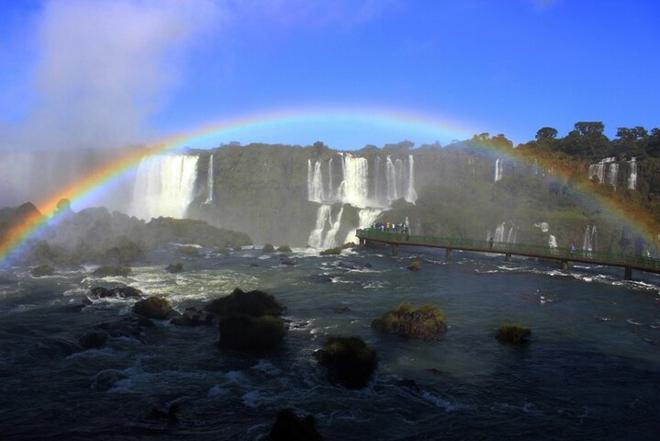 Private 4-Day Guided Iguazu Falls Adventure Tour