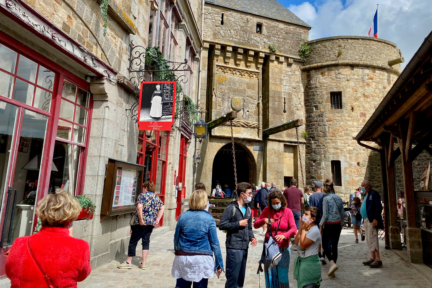 2-Day Private Mont Saint-Michel and Normandy D-Day Experience from Paris