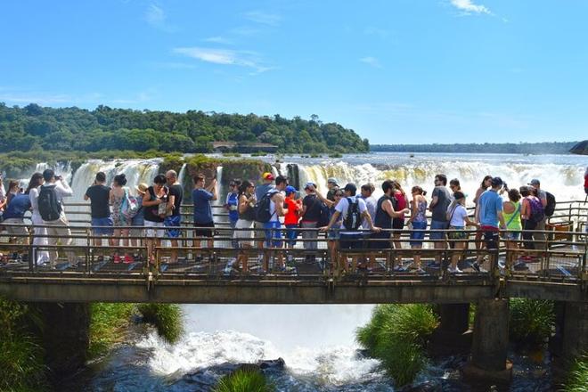 Private 4-Day Guided Iguazu Falls Adventure Tour