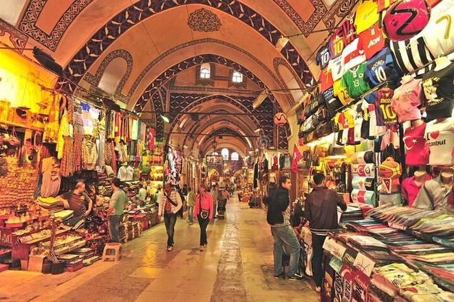 Istanbul Historical Center: Guided Walking Tour Experience