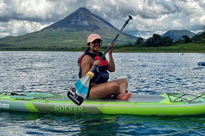 Lake Arenal Stand-Up Paddleboarding and Baldi Hot Springs Private Excursion from San Jose