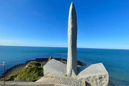 Exclusive D-Day Beaches Tour from Paris: Private Minivan Excursion with Lunch