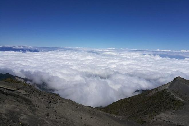 Irazú Volcano National Park: Exclusive Half-Day Private Tour from San José