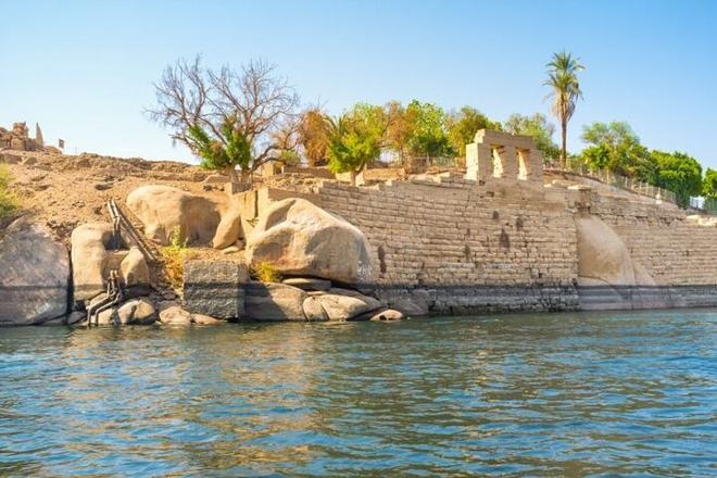 Sail Through History: Felucca Journey to Elephantine Island