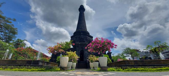 Kerta Gosa Pavilion Exploration and Blue Lagoon Snorkeling Adventure