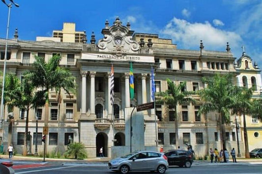 Private Classic Car Tour of Historical São Paulo: Experience the Charm in a 1938 Packard & 1939 Chevy