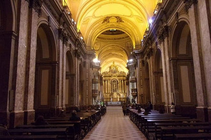 Exclusive Buenos Aires Tour: Discover the Footsteps of Pope Francis