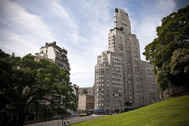 Exclusive Buenos Aires Architecture and Palaces Exploration