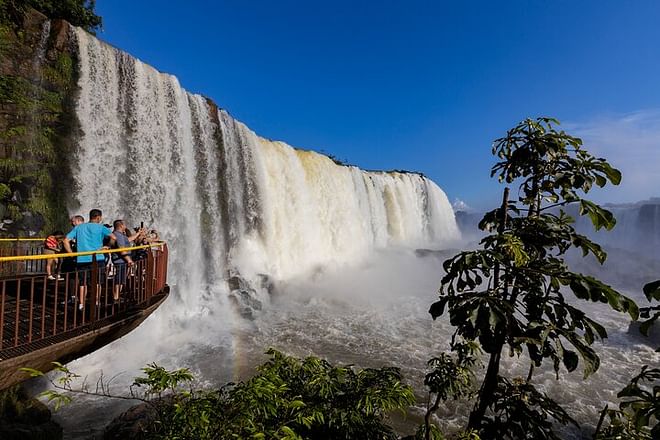 Luxury 4-Day Iguassu Falls Adventure: Private Guided Tours with Premium Hotel Stay